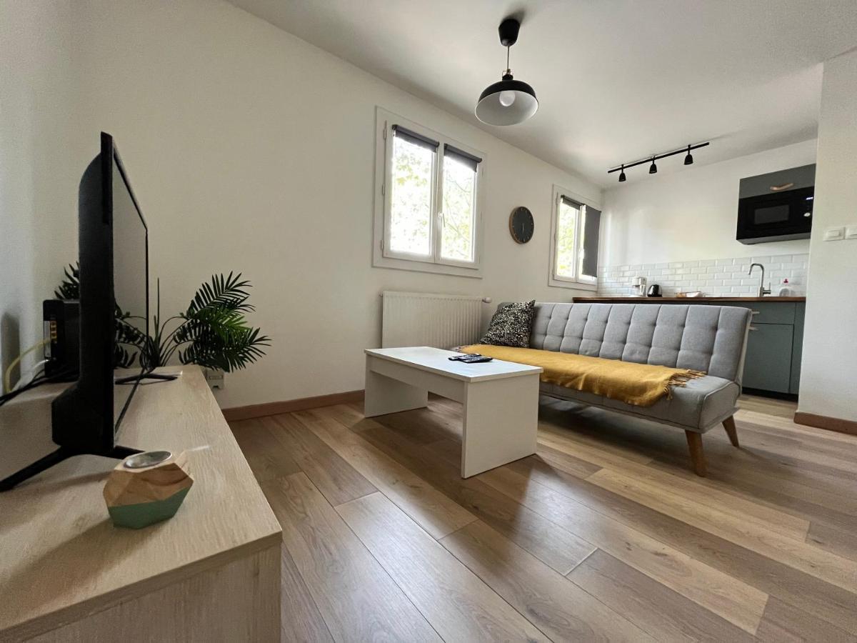Studio Antigone, Wifi, Parking, Tv, Parking Μονπελιέ Εξωτερικό φωτογραφία